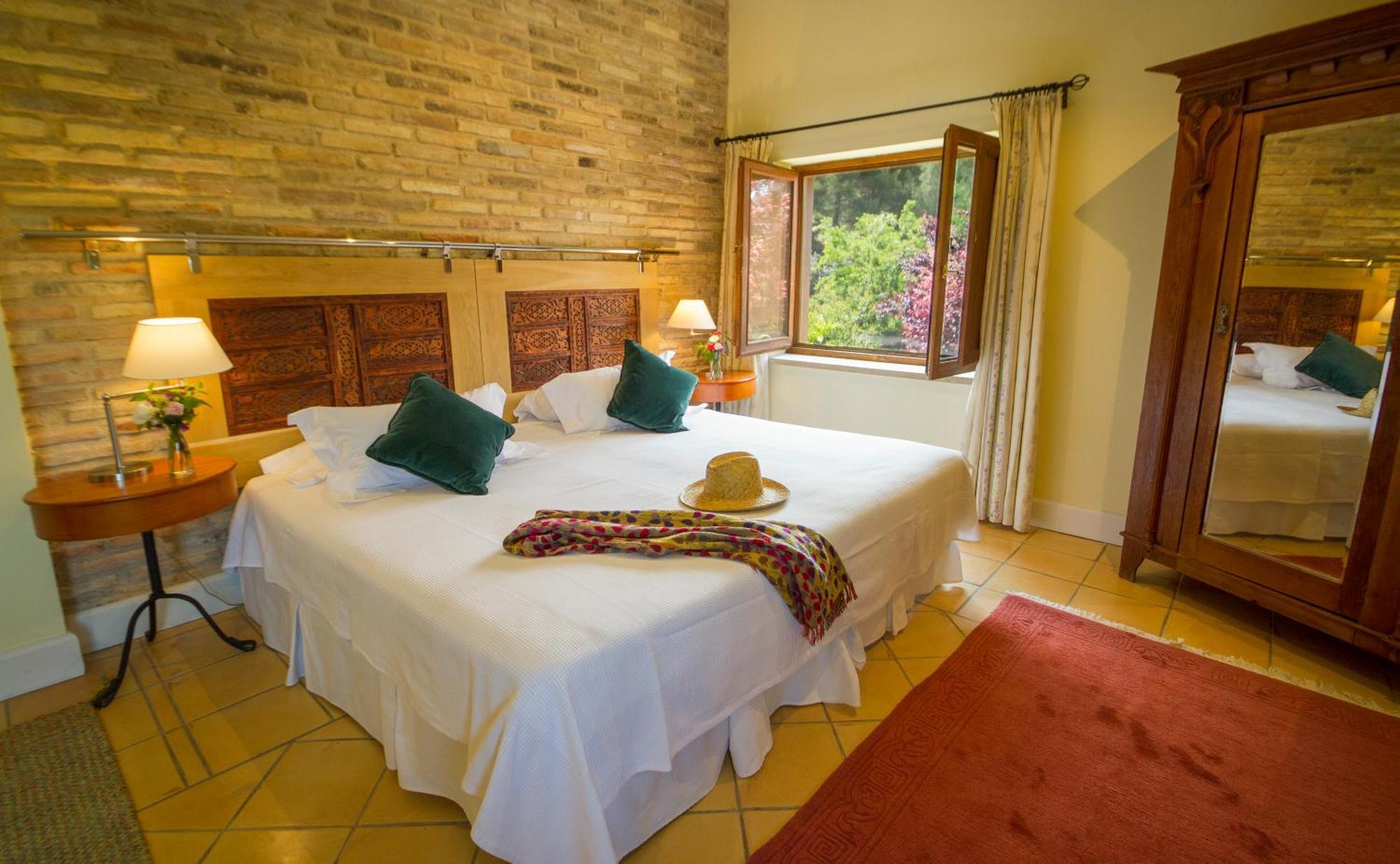 La Torre Del Visco - Relais & Chateaux Fuentespalda Eksteriør billede